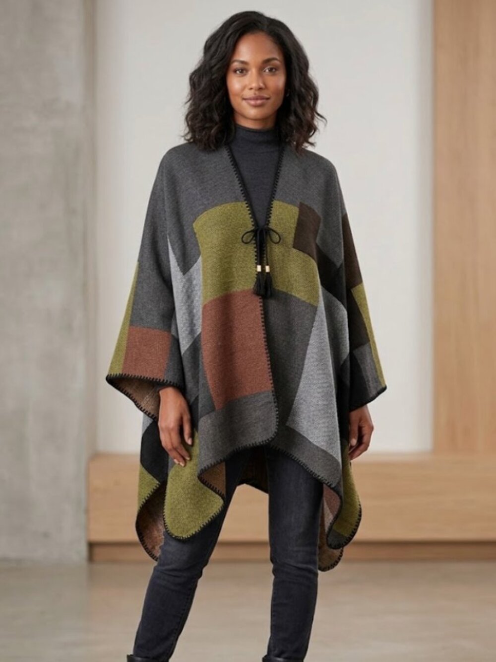 NWT MARC NEW YORK ANDREW MARC COLOR BLOCK PONCHO SHAWL  TASSEL ONE SIZE